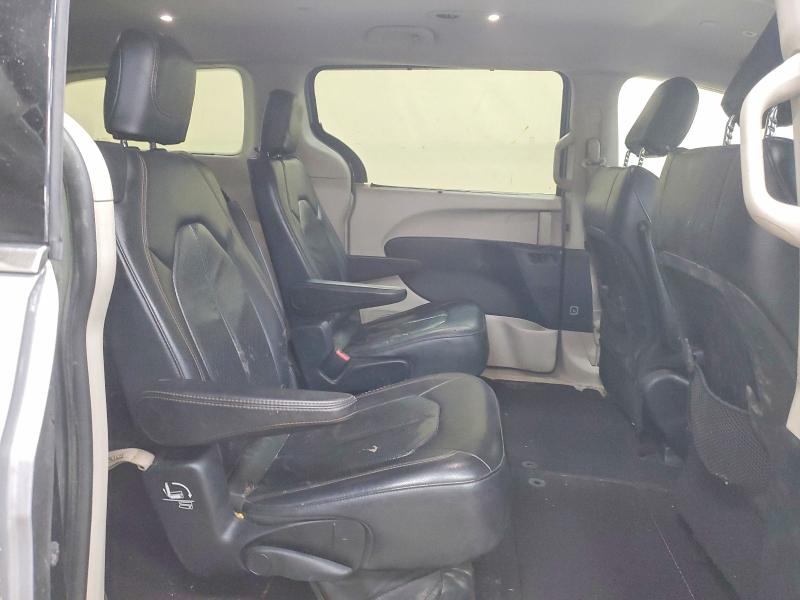 Photo 11 from auction – 2018 CHRYSLER PACIFICA with VIN 2C4RC1BG3JR112197