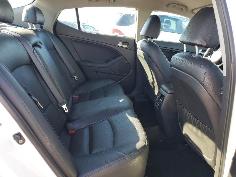Photo 10 from auction – 2016 KIA OPTIMA with VIN KNAGN4AD8G5099010