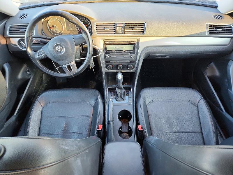 Photo 8 from auction – 2014 VOLKSWAGEN PASSAT S with VIN 1VWAT7A34EC059066