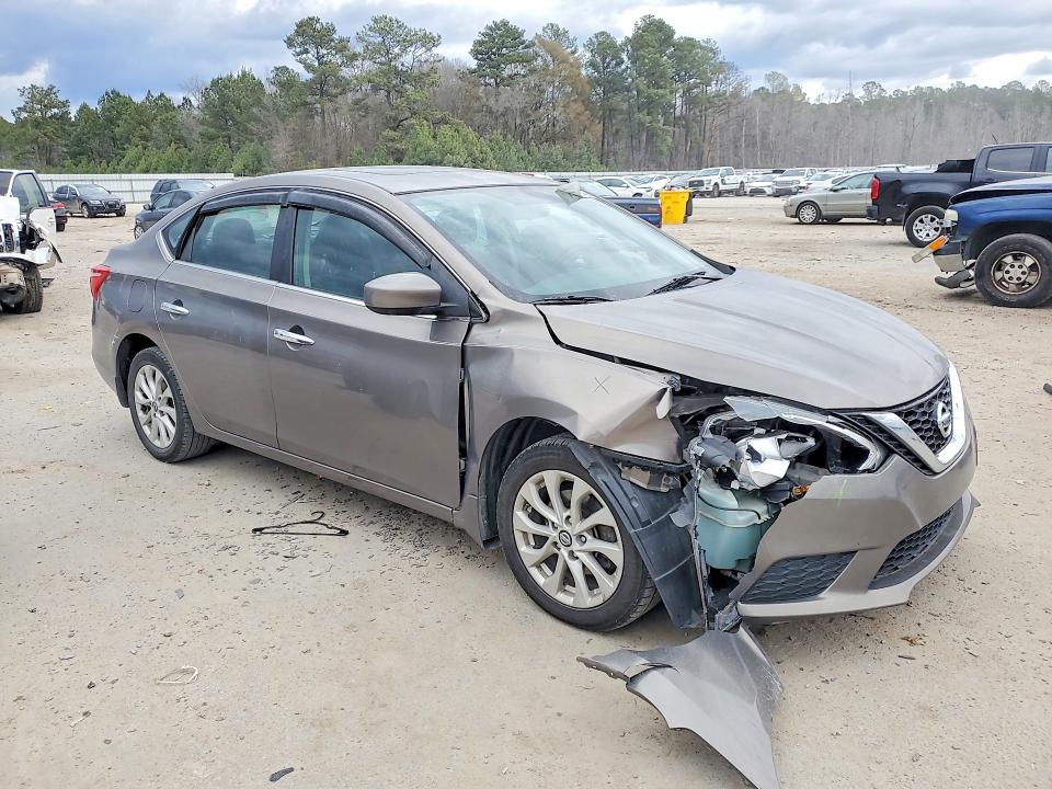 Photo 4 from auction – 2016 NISSAN SENTRA with VIN 3N1AB7AP4GY299661