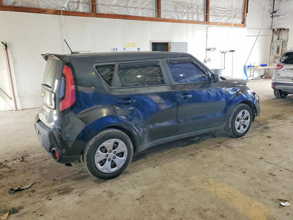 Photo 3 from auction – 2015 KIA SOUL with VIN KNDJN2A26F7128051
