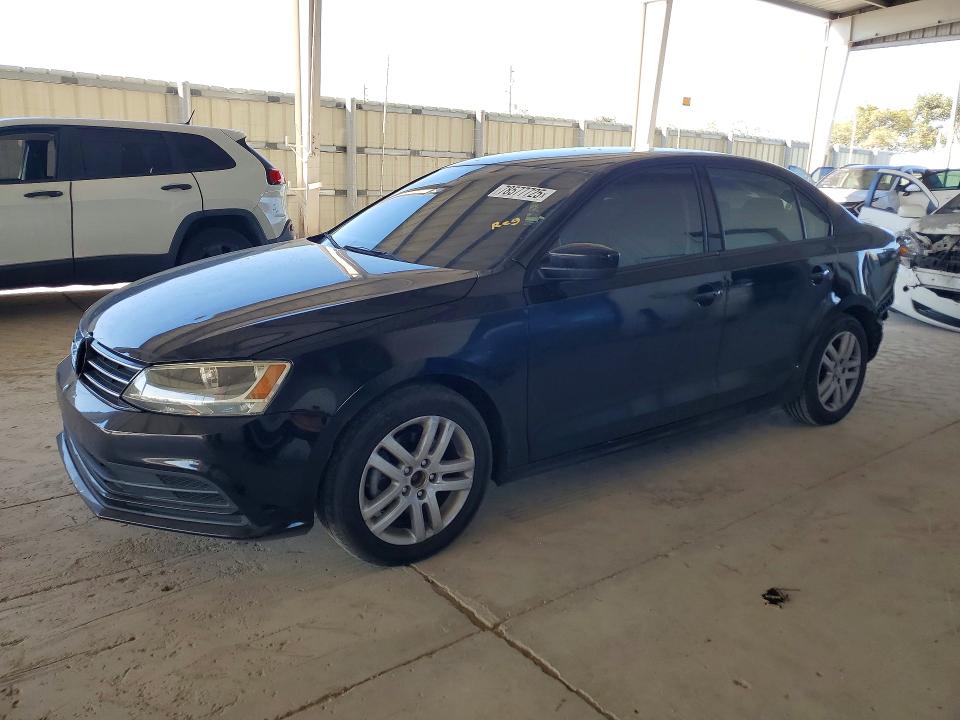 VOLKSWAGEN JETTA 2018 with VIN 3VW2B7AJ9JM262808 - Photo from auction