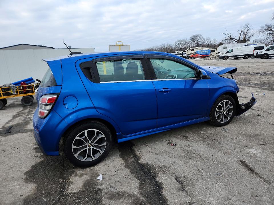 Photo 3 from auction – 2017 CHEVROLET SONIC with VIN 1G1JD6SBXH4159759