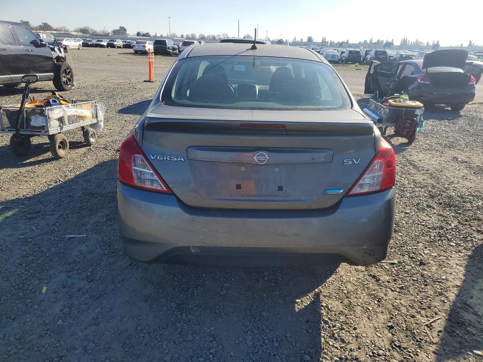 Photo 6 from auction – 2016 NISSAN VERSA S with VIN 3N1CN7AP0GL871158