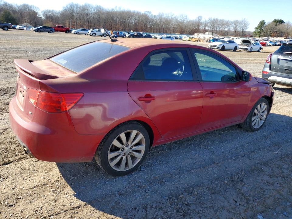 Photo 3 from auction – 2013 KIA FORTE with VIN KNAFW4A35D5685689