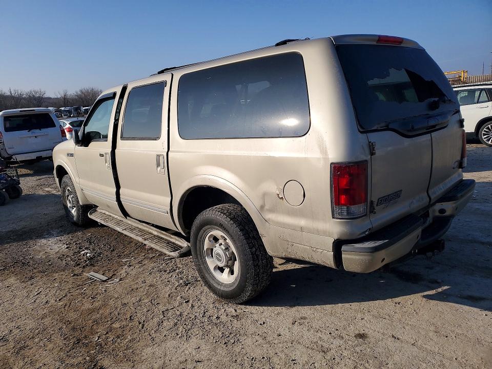 Photo 2 from auction – 2005 FORD EXCURSION with VIN 1FMNU43S15EC01698