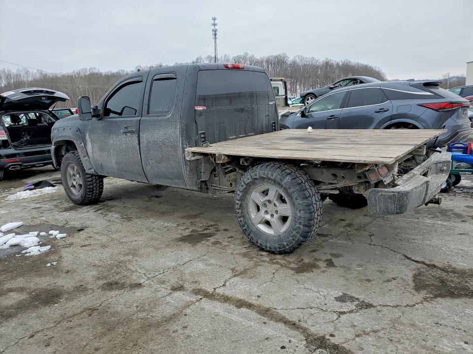 Photo 2 from auction – 2009 CHEVROLET SILVERADO with VIN 1GCEK29J29Z231532