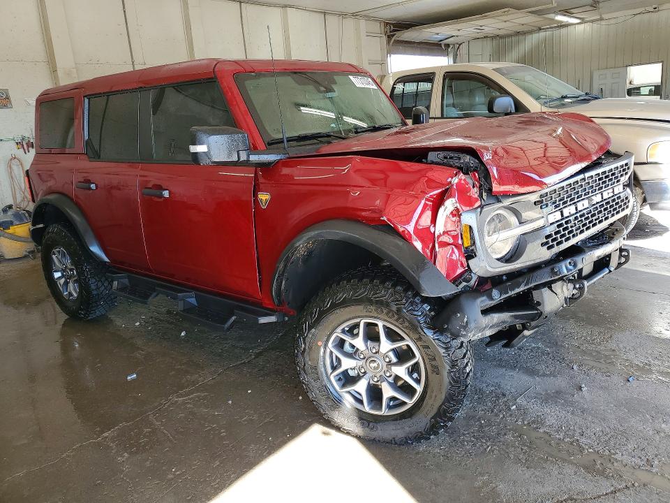 Foto 4 de la subasta – 2025 FORD BRONCO con VIN 1FMEE9BP3SLA97665