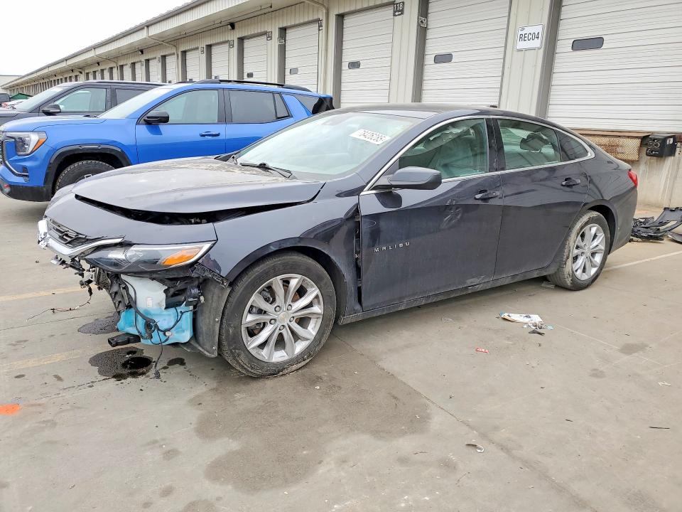 CHEVROLET MALIBU 2023 with VIN 1G1ZD5ST4PF245335 - Photo from auction