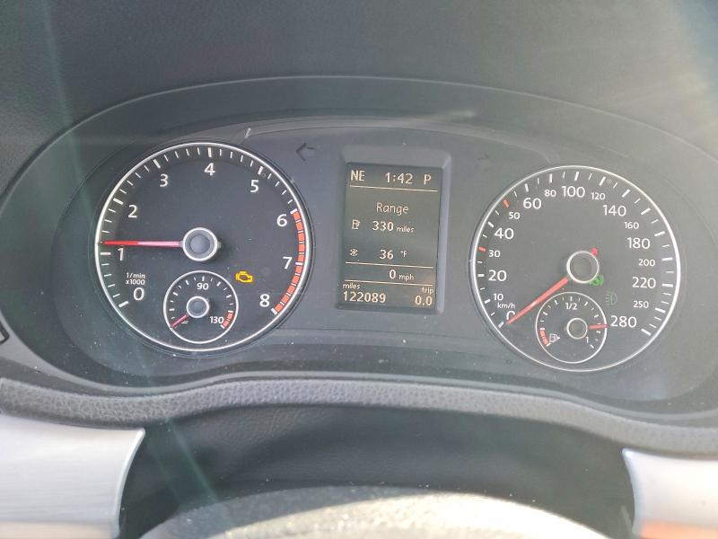 Photo 9 from auction – 2012 VOLKSWAGEN PASSAT with VIN 1VWBH7A37CC041129
