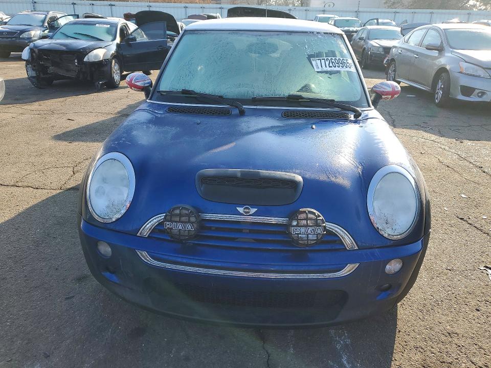 Photo 5 from auction – 2003 MINI COOPER S with VIN WMWRE33443TD63669