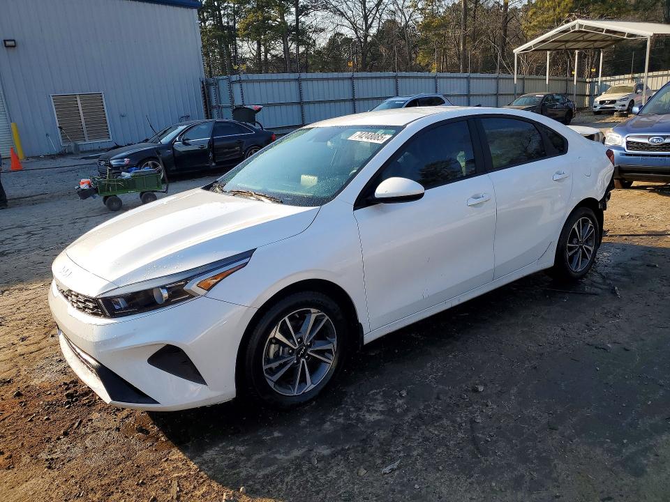 KIA FORTE 2024 with VIN 3KPF24AD4RE781736 - Photo from auction