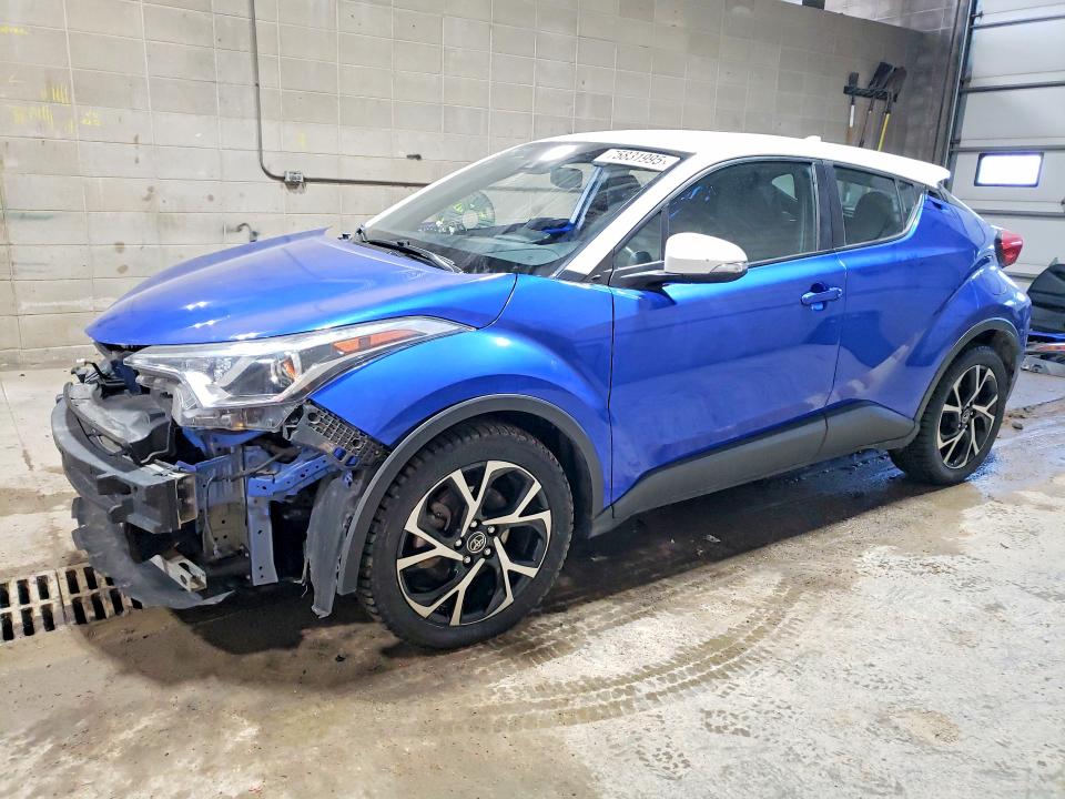 TOYOTA C-HR 2018 with VIN NMTKHMBX7JR052144 - Photo from auction