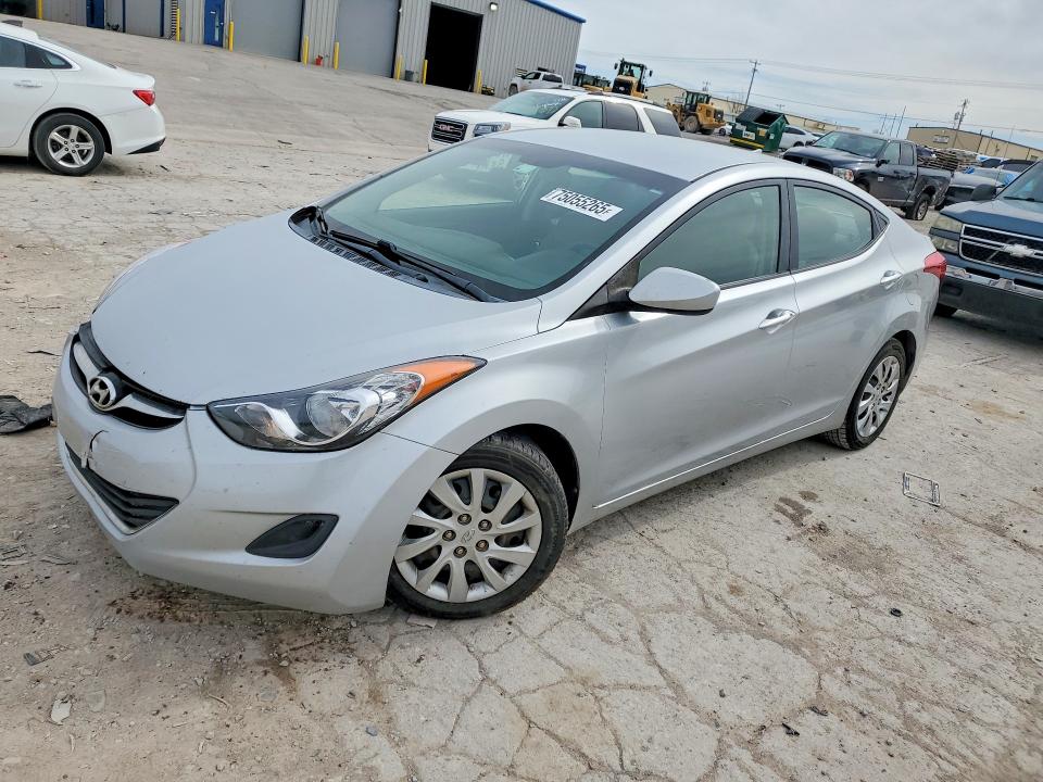 HYUNDAI ELANTRA 2012 with VIN 5NPDH4AE9CH091773 - Photo from auction