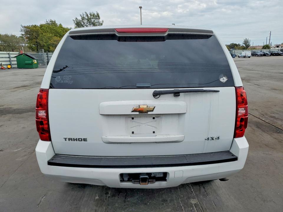 Photo 6 from auction – 2011 CHEVROLET TAHOE with VIN 1GNSK2E0XBR216239