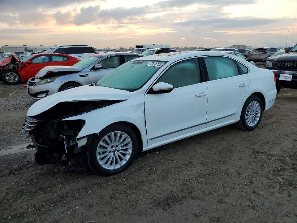 VOLKSWAGEN PASSAT 2016 with VIN 1VWBS7A39GC023822 - Photo from auction