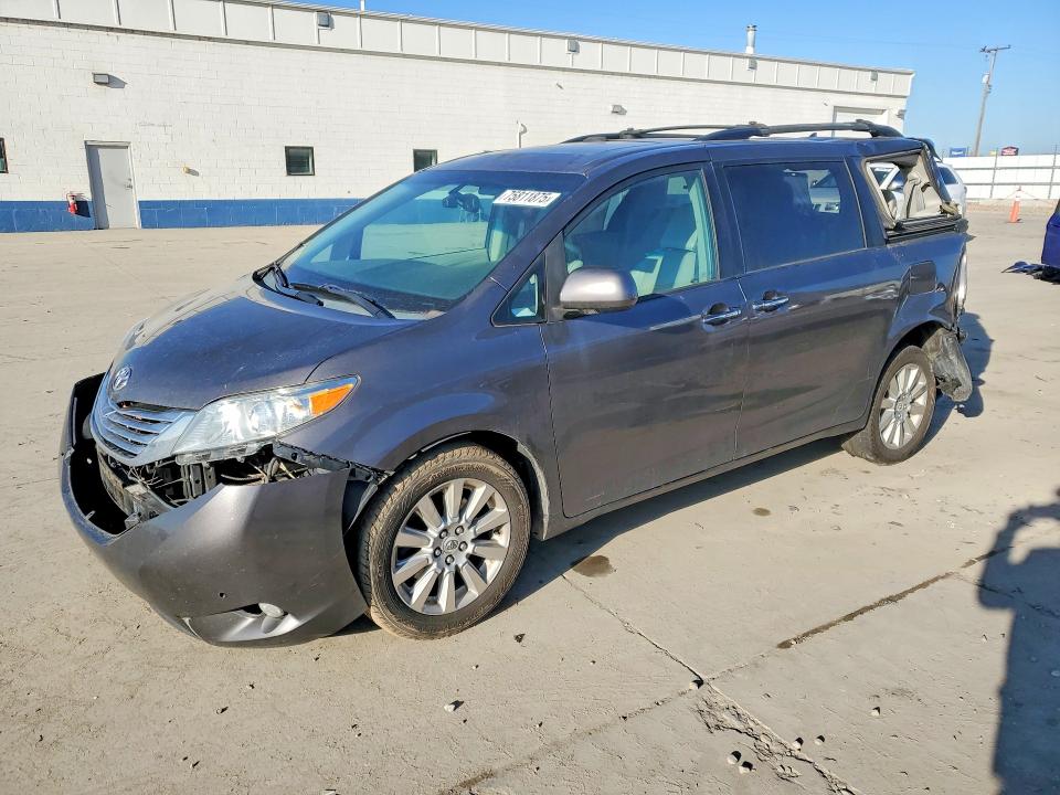 TOYOTA SIENNA XLE 2012 with VIN 5TDYK3DC7CS211023 - Photo from auction