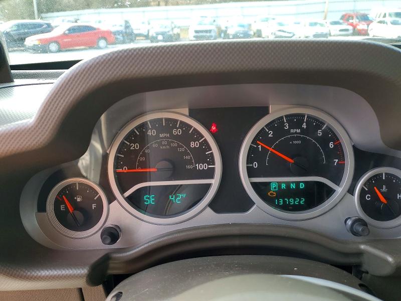 Photo 9 from auction – 2010 JEEP WRANGLER with VIN 1J4AA2D15AL117339