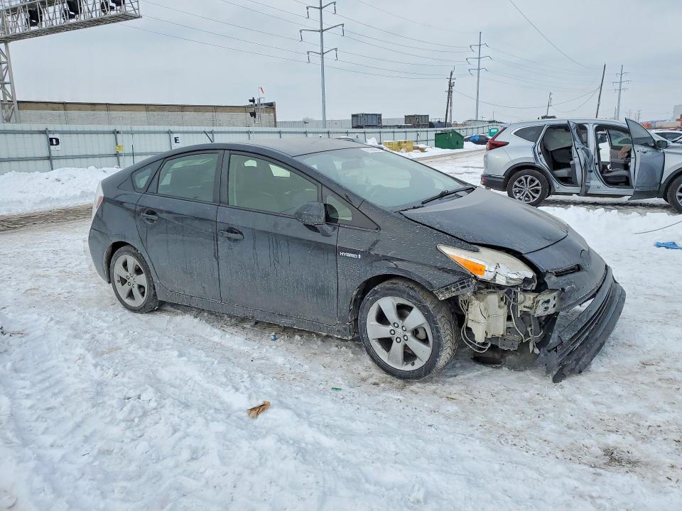 Photo 4 from auction – 2013 TOYOTA PRIUS with VIN JTDKN3DU2D5606837