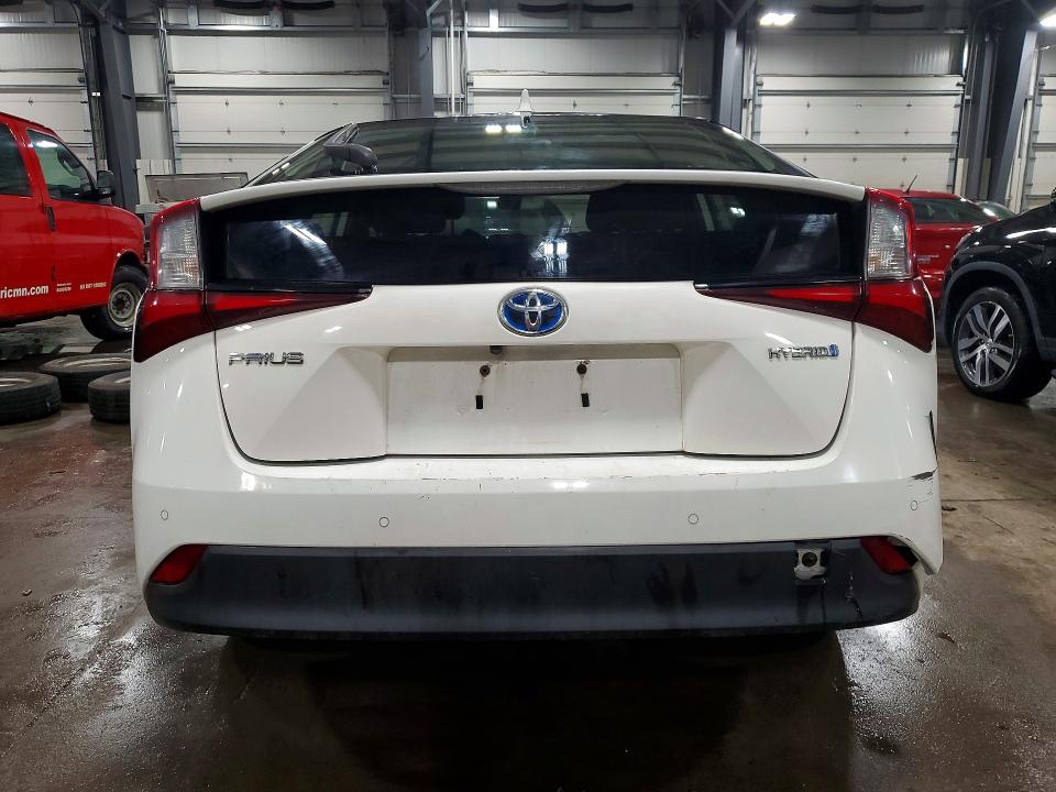 Photo 6 from auction – 2019 TOYOTA PRIUS with VIN JTDKARFU4K3070686