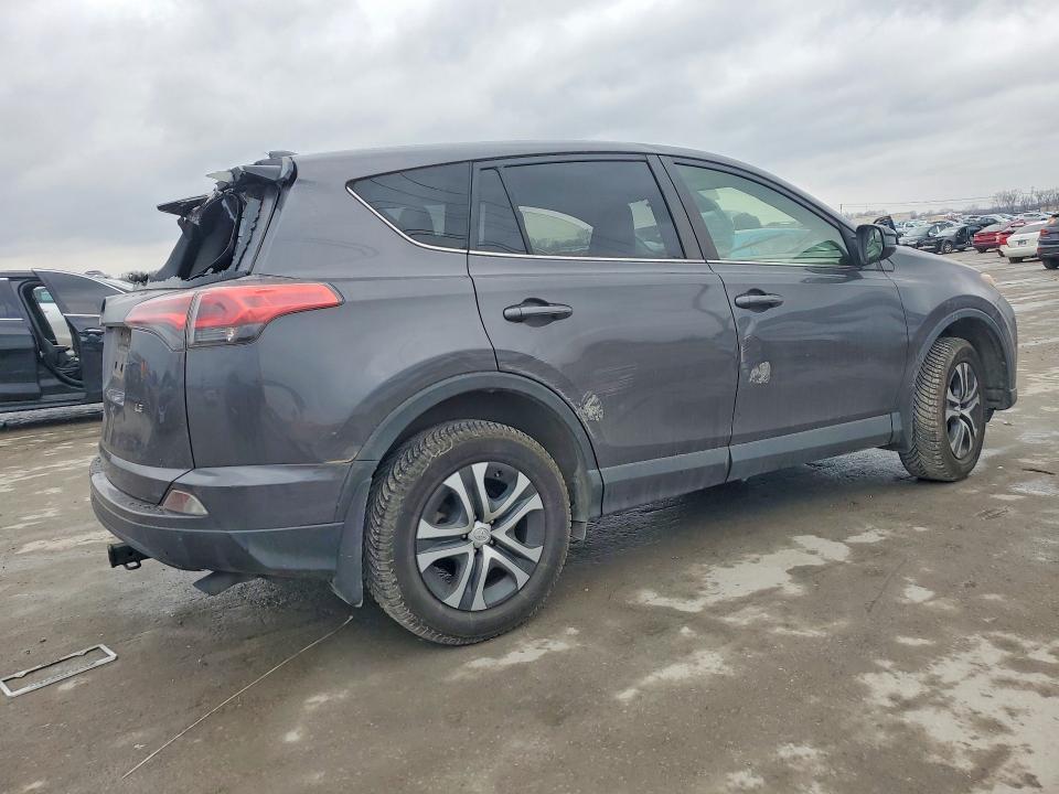 Photo 3 from auction – 2018 TOYOTA RAV4 with VIN JTMZFREV1JJ191728