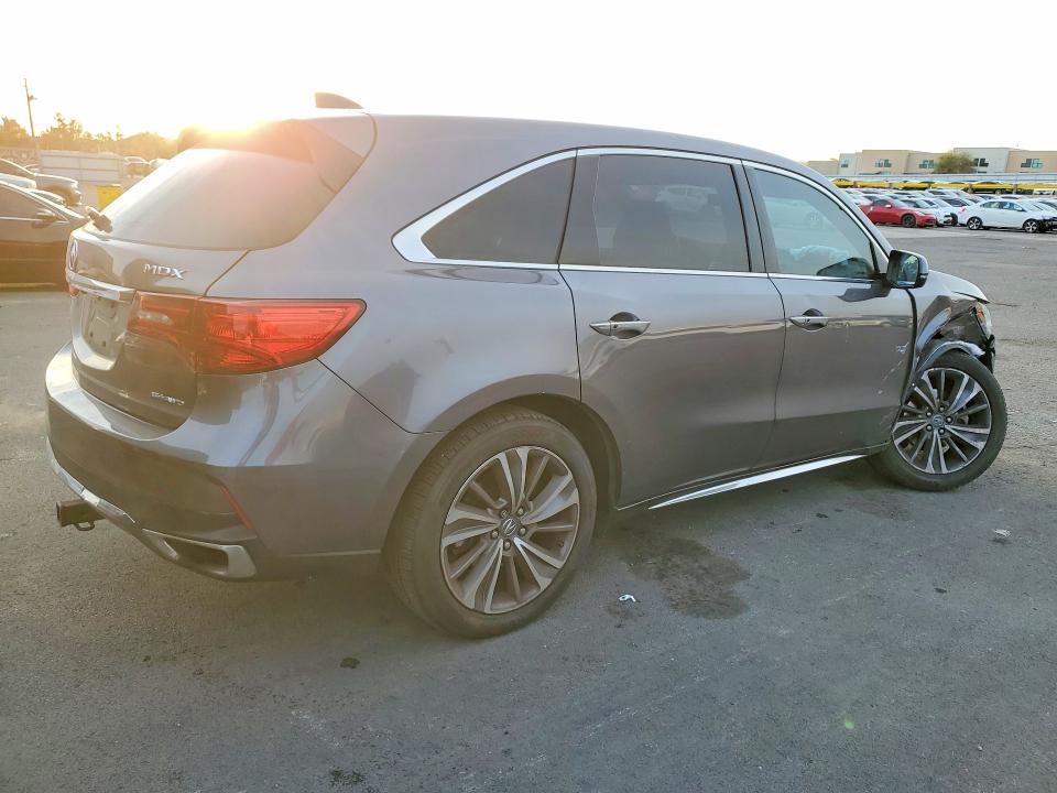 Photo 3 from auction – 2017 ACURA MDX TECHNO with VIN 5FRYD4H55HB032873