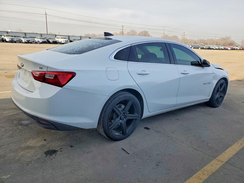 Photo 3 from auction – 2016 CHEVROLET MALIBU with VIN 1G1ZB5ST5GF338600
