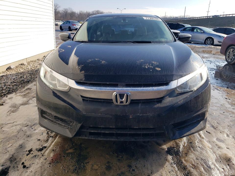 Photo 5 from auction – 2016 HONDA CIVIC with VIN 19XFC2F59GE027196