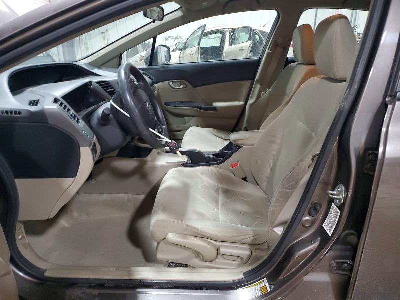 Photo 7 from auction – 2012 HONDA CIVIC LX with VIN 19XFB2F50CE015337