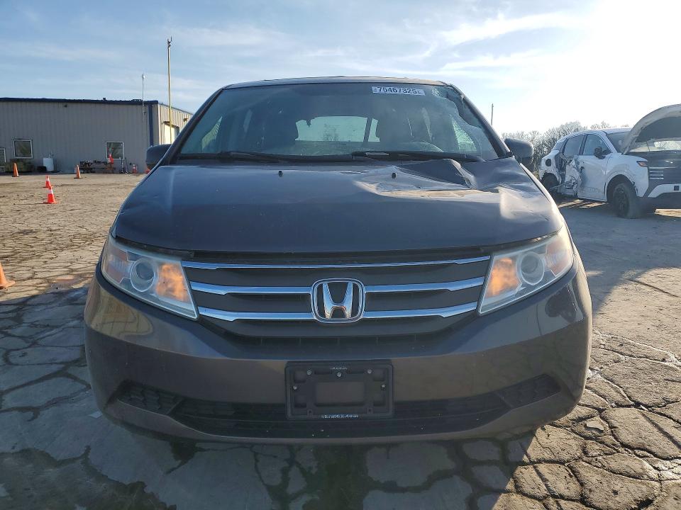 Photo 5 from auction – 2013 HONDA ODYSSEY EX with VIN 5FNRL5H66DB091027