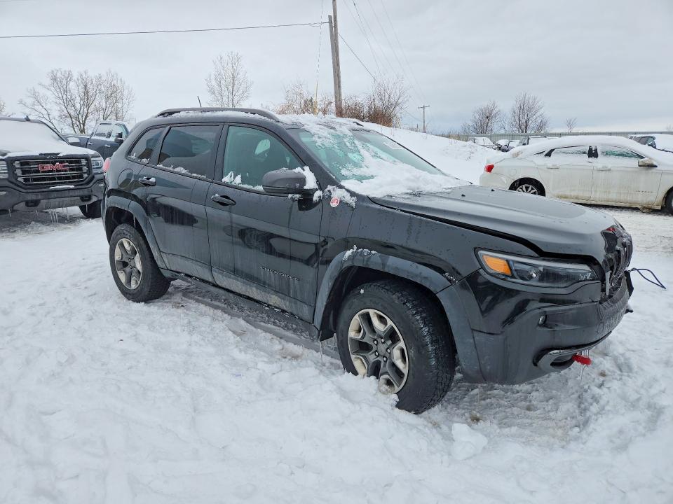 Photo 4 from auction – 2019 JEEP CHEROKEE T with VIN 1C4PJMBX6KD199628