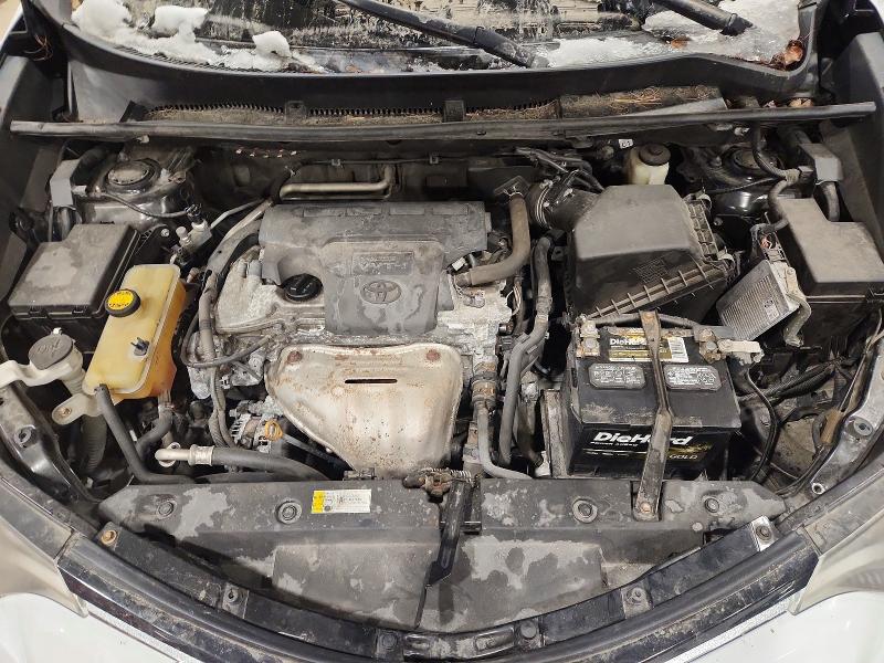Photo 12 from auction – 2018 TOYOTA RAV4 LE with VIN 2T3ZFREV7JW431270