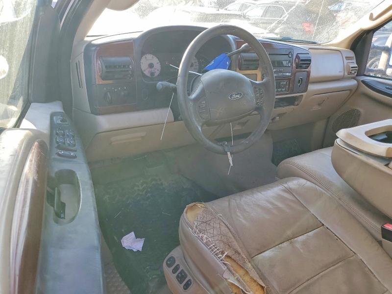 Photo 8 from auction – 2005 FORD F250 with VIN 1FTSW21P55EA18812