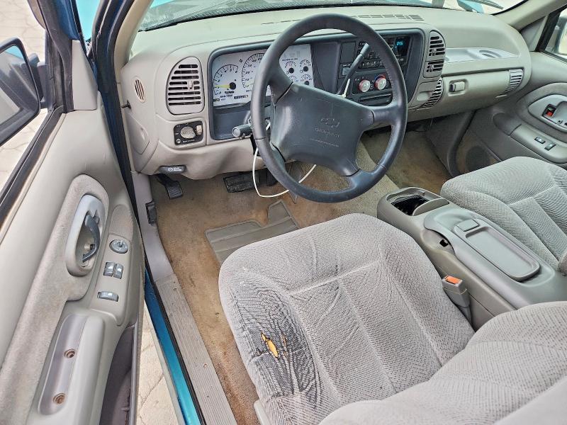 Photo 8 from auction – 1996 CHEVROLET GMT-400 C1 with VIN 1GCEC19R4TE220866