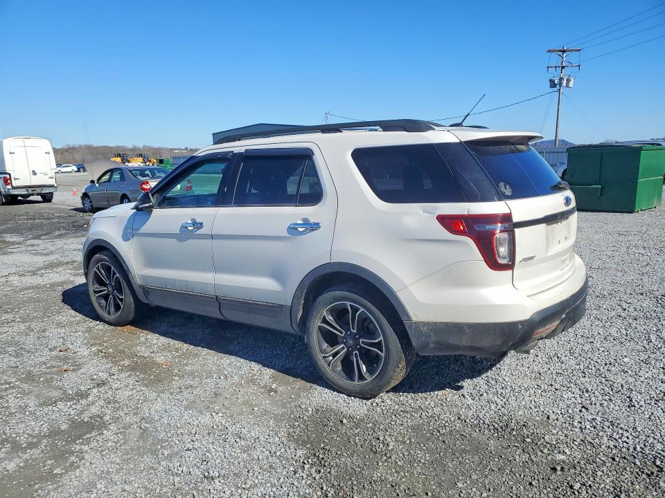Photo 2 from auction – 2014 FORD EXPLORER with VIN 1FM5K8GT4EGB94010