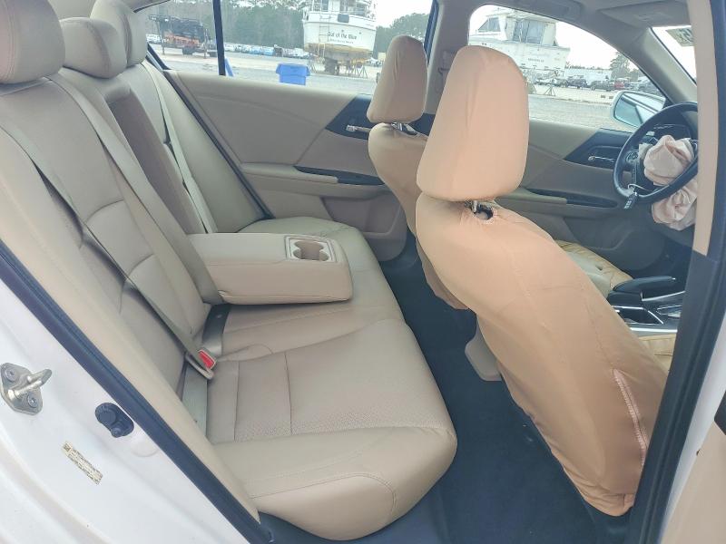 Photo 10 from auction – 2014 HONDA ACCORD with VIN 1HGCR3F8XEA004819