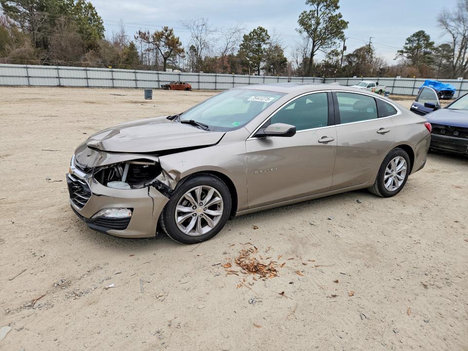 CHEVROLET MALIBU 2022 with VIN 1G1ZD5ST2NF161415 - Photo from auction