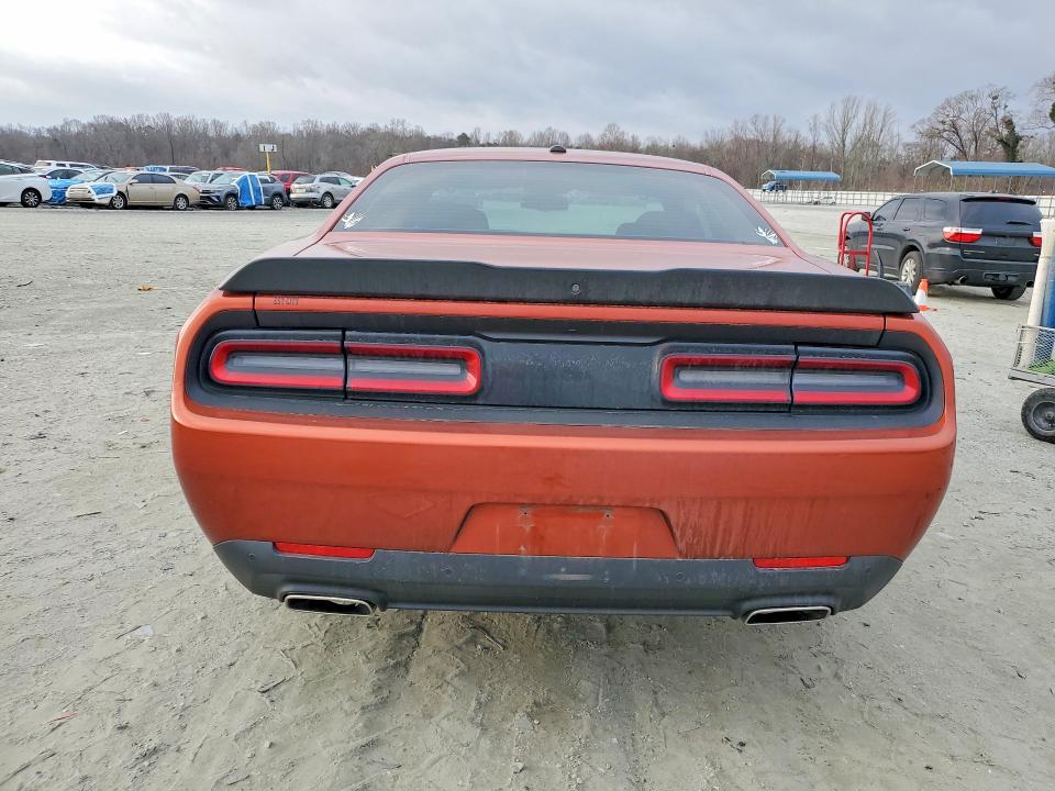 Photo 6 from auction – 2021 DODGE CHALLENGER with VIN 2C3CDZJG6MH615983