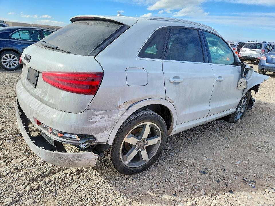 Photo 3 from auction – 2015 AUDI Q3 PRESTIG with VIN WA1GFCFS6FR004897
