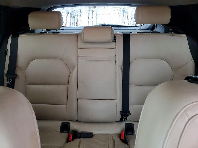 Photo 10 from auction – 2018 INFINITI QX30 with VIN SJKCH5CPXJA054930