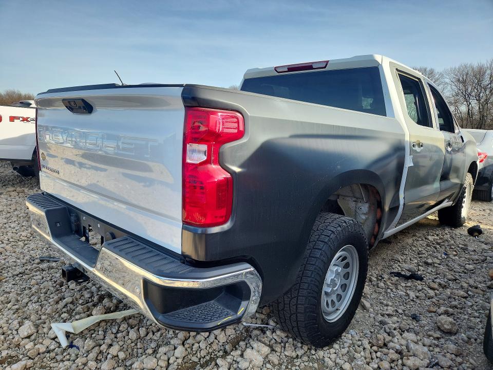 Photo 3 from auction – 2024 CHEVROLET SILVERADO with VIN 3GCUDAEDXRG243394