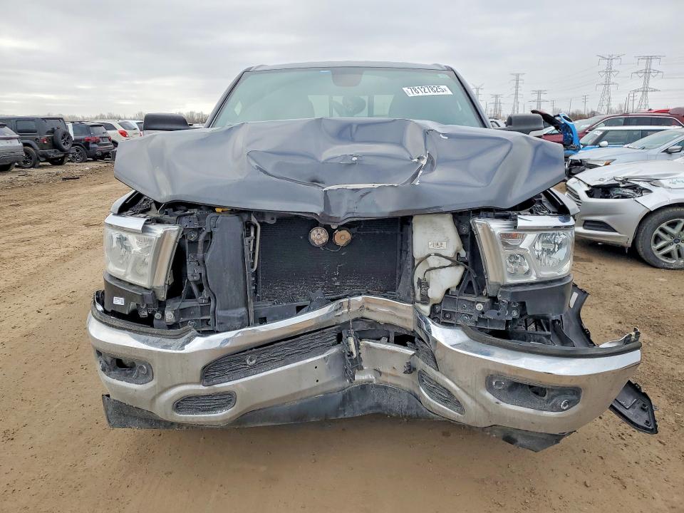 Photo 5 from auction – 2019 RAM 1500 with VIN 1C6SRFFT7KN654235