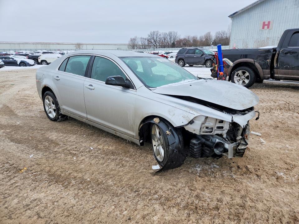 Фото 4 с аукциона – 2011 CHEVROLET MALIBU с VIN 1G1ZB5E13BF214912