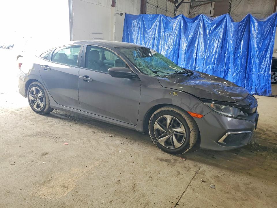 Photo 4 from auction – 2019 HONDA CIVIC LX with VIN 2HGFC2F63KH510545