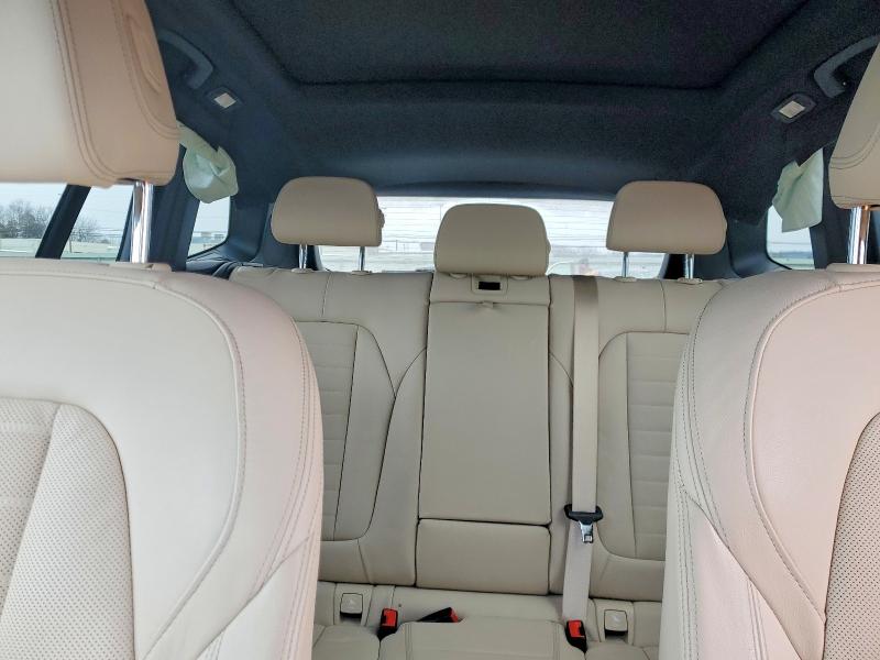 Photo 10 from auction – 2018 BMW X3 with VIN 5UXTR9C58JLC83635