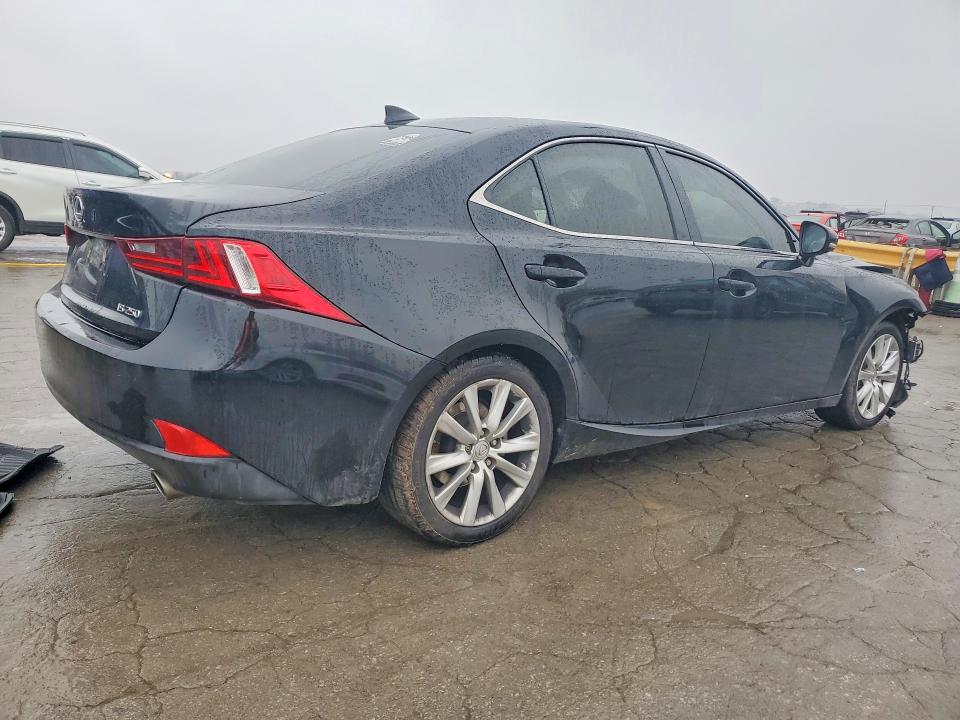Photo 3 from auction – 2015 LEXUS IS with VIN JTHBF1D24F5080809