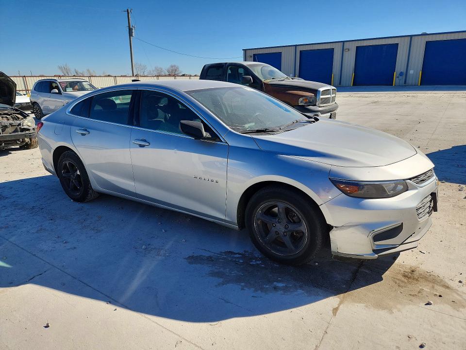 Photo 4 from auction – 2018 CHEVROLET MALIBU LS with VIN 1G1ZB5ST2JF276029