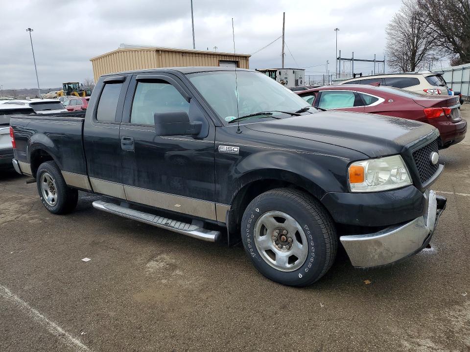 Photo 4 from auction – 2006 FORD F150 with VIN 1FTPX12596NA79902