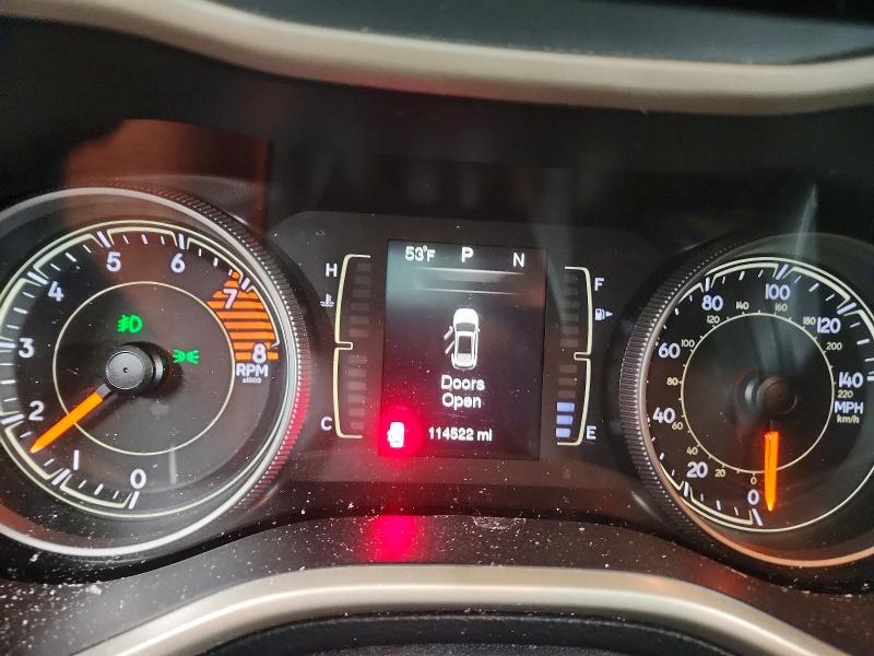 Photo 9 from auction – 2016 JEEP CHEROKEE with VIN 1C4PJMCSXGW120976