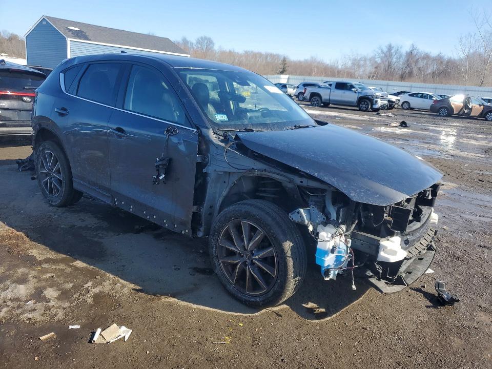 Photo 4 from auction – 2017 MAZDA CX-5 GRAND with VIN JM3KFBDL4H0139980
